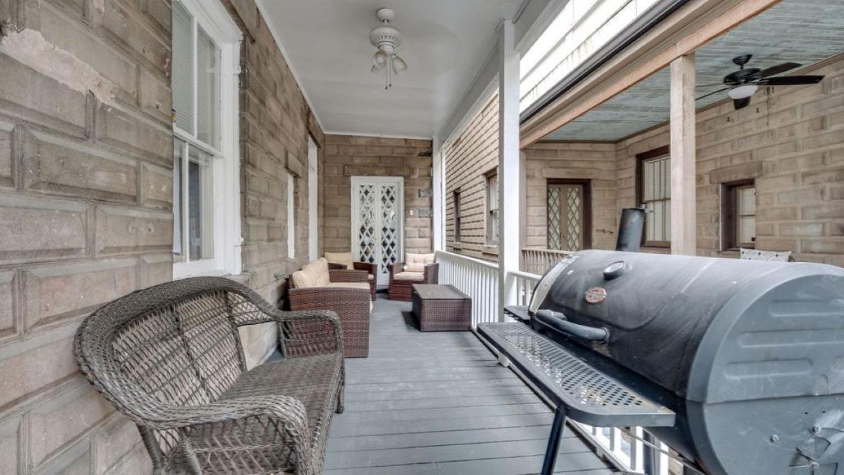 Comfortable Escape In Historic Downtown Savannah Eksteriør bilde